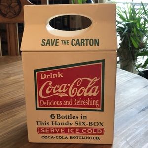 Coca Cola cookie jar/or ice container. 😊